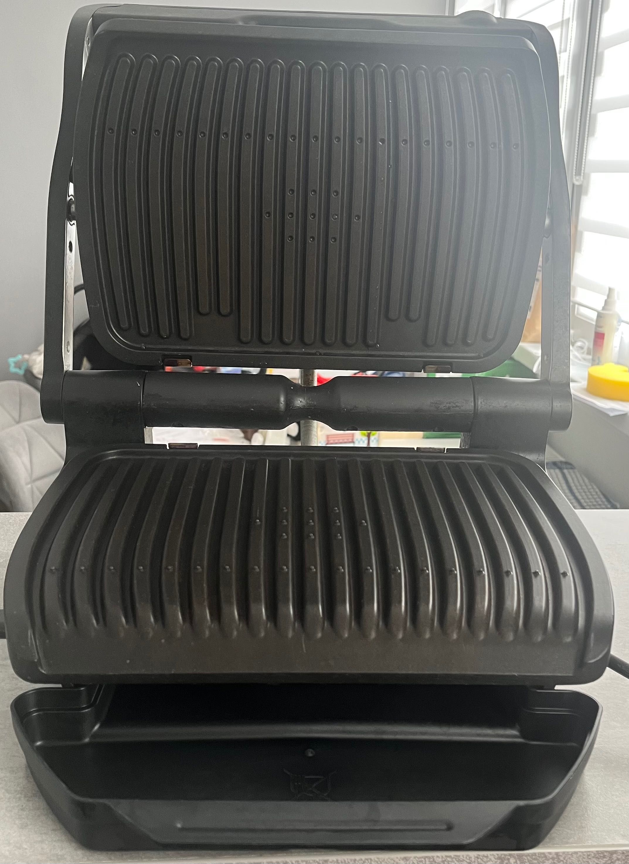 Grill Tefal GC7128 optigrill+ z automatycznymi programami