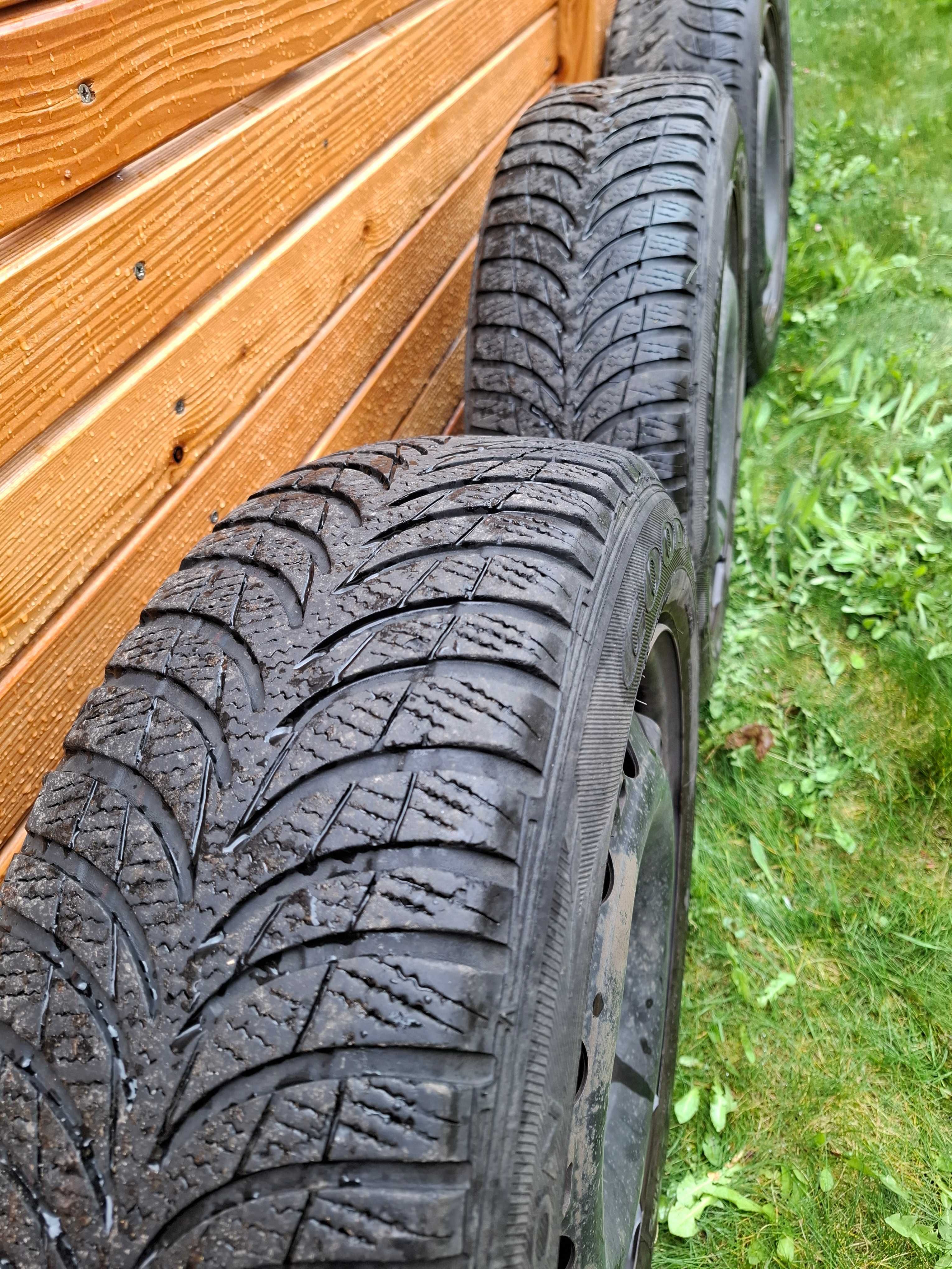 Komplet 4 Felgi R15 5x100 + opony Goodyear UltraGrip 185/60 R15 ZIMOWE