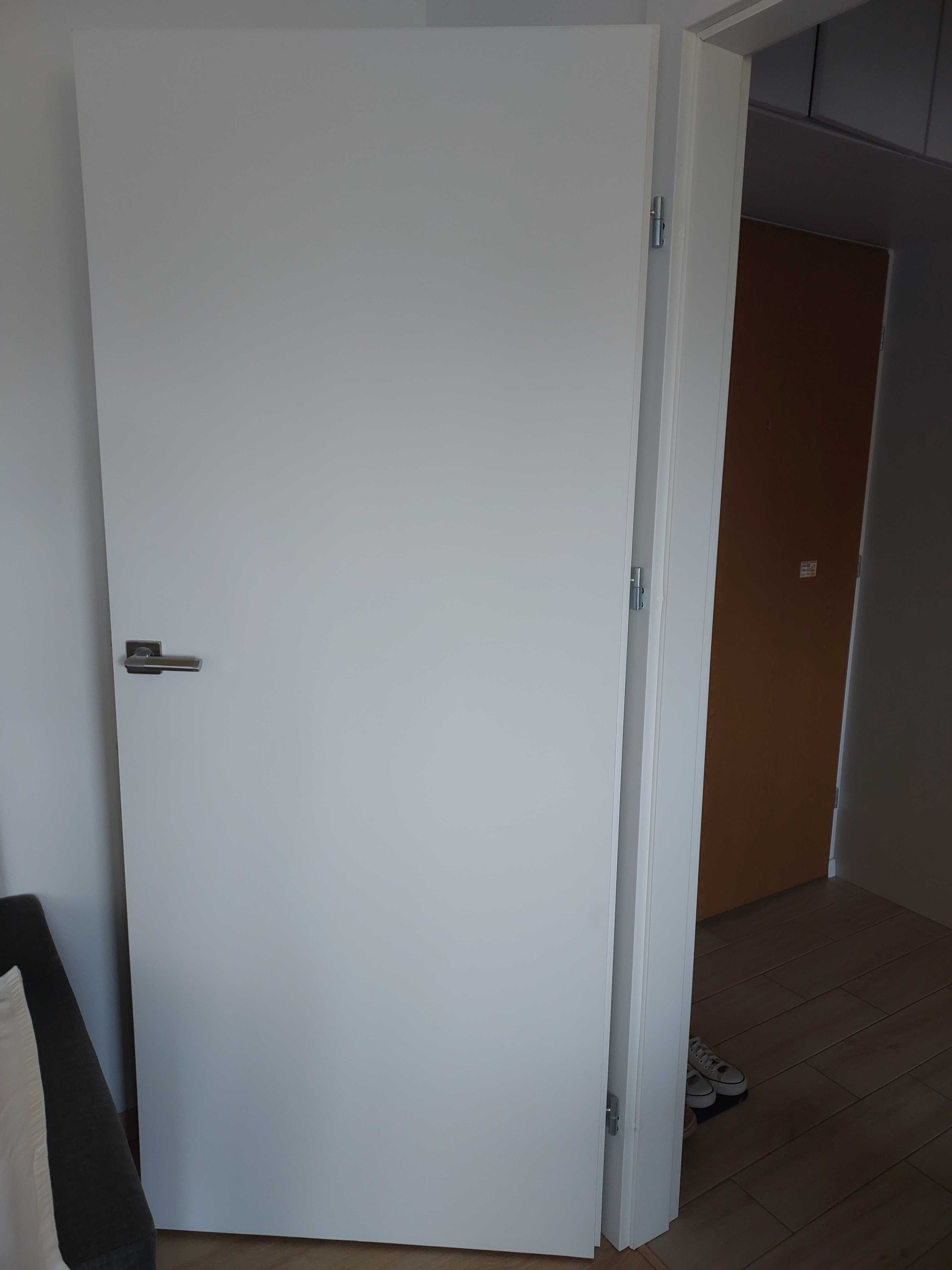 Dzwi białe nowe Erkado