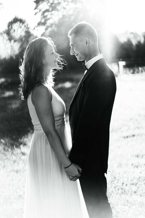 Fotograf Ślubny, Chrzest, Ślub Studniówka Fotografia okolicznościowa .