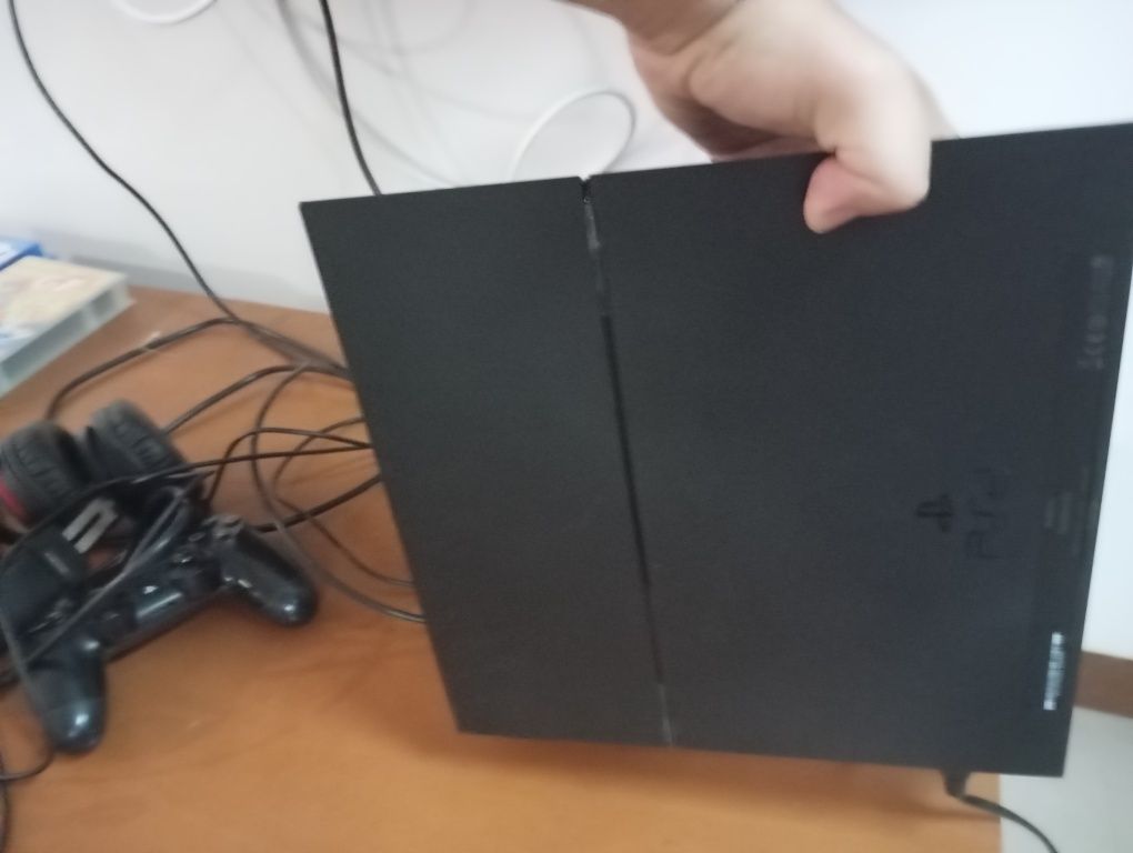 PlayStation 4 com comando