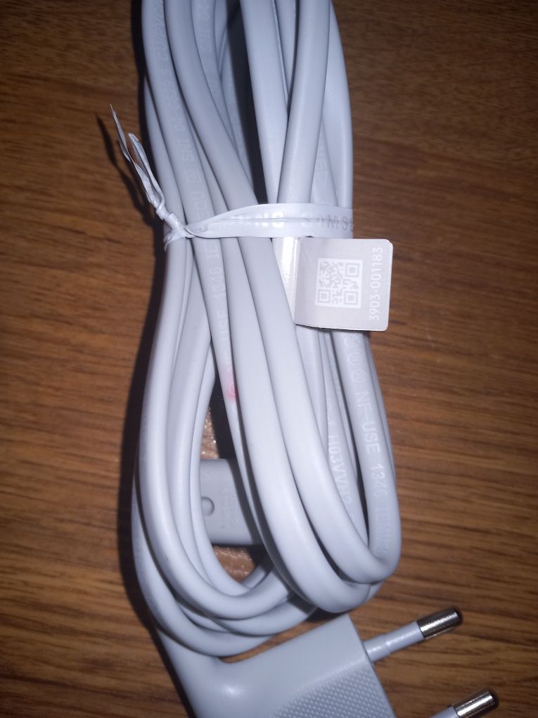 Nowy kabel zasilający do TV Samsung