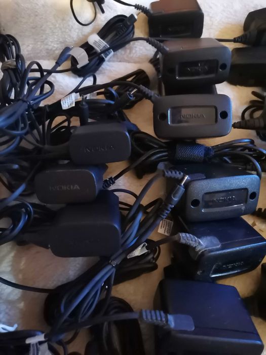 Carregador telemóvel Nokia