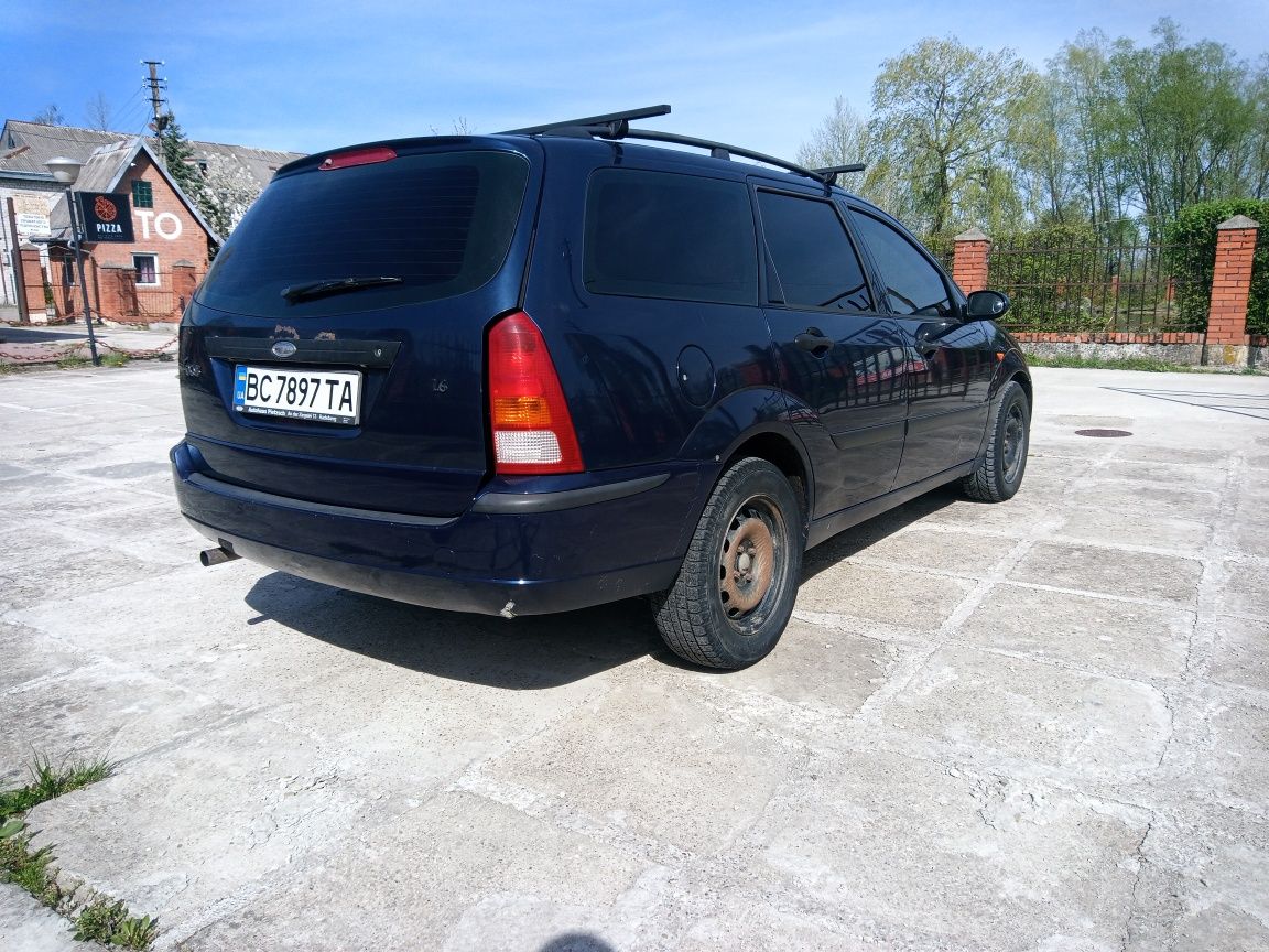 Авто Форд фокус 1,6