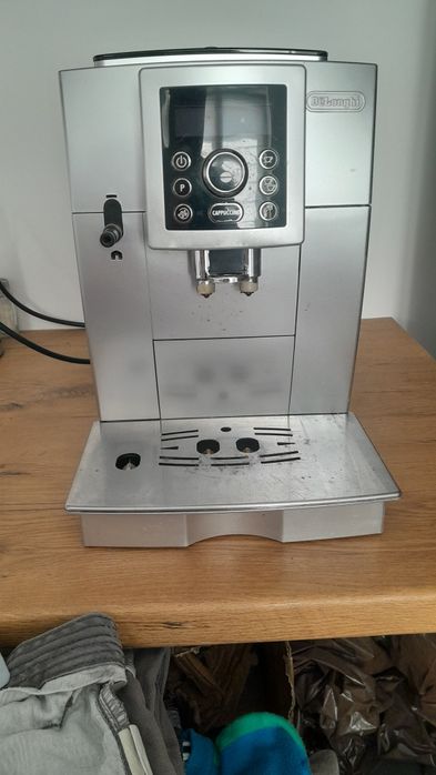 Ekspres ciśnieniowy Delonghi