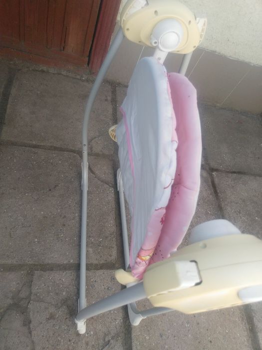 Электрическая укачивающая  качеля,шезлонг. детская.