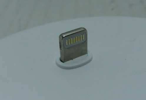 беспроводное зарядное с Германии для iPhone и android samsung и других