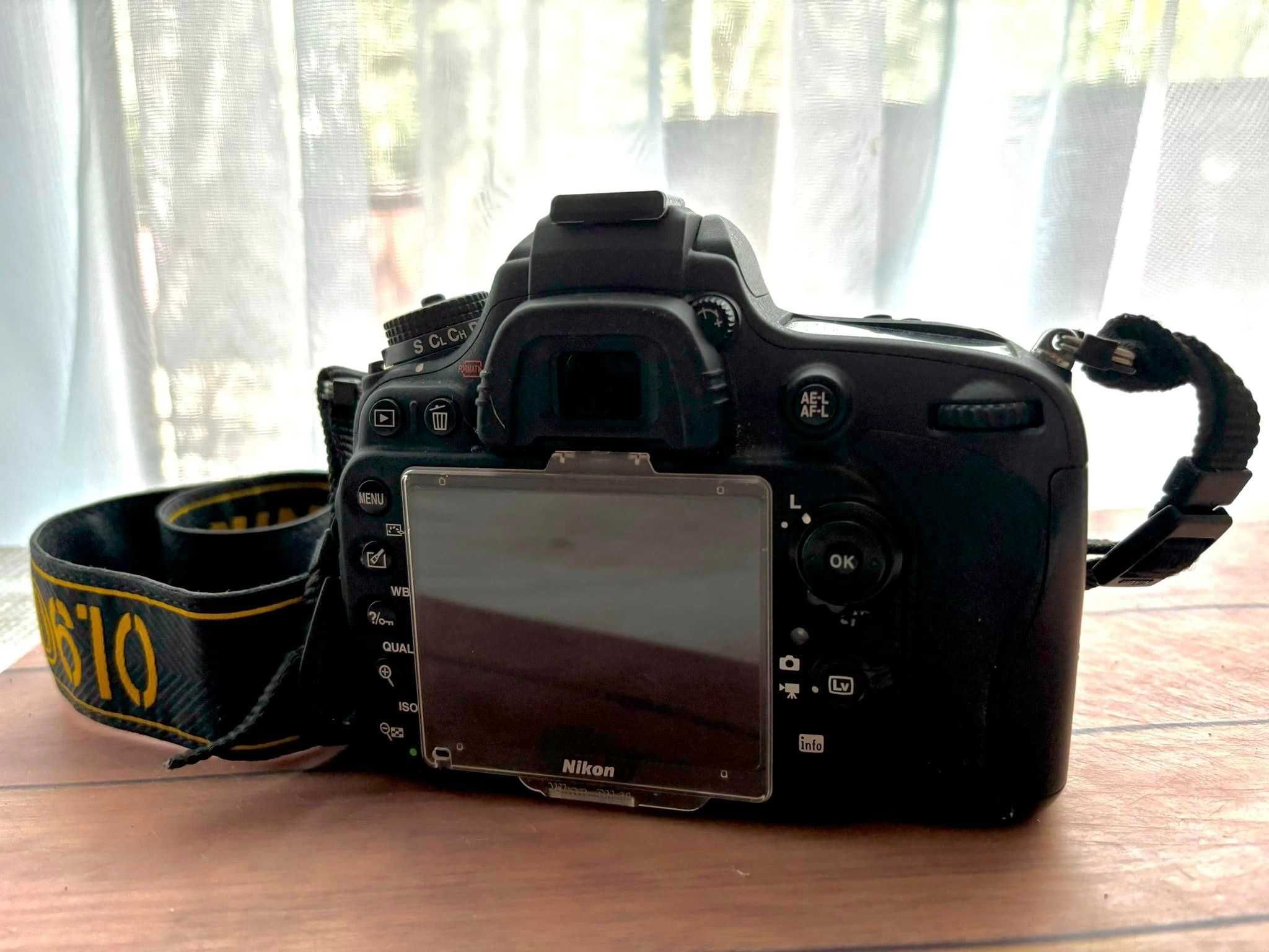 Nikon D610 w komplecie z obiektywem