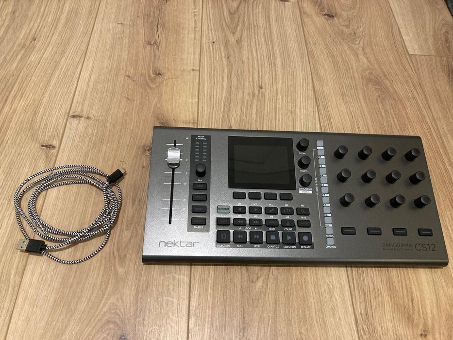 Controlador Nektar Panorama CS12