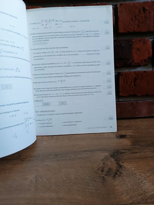 Matematyka zakres rozszerzony Matura testy i arkusze z odpowiedziami
