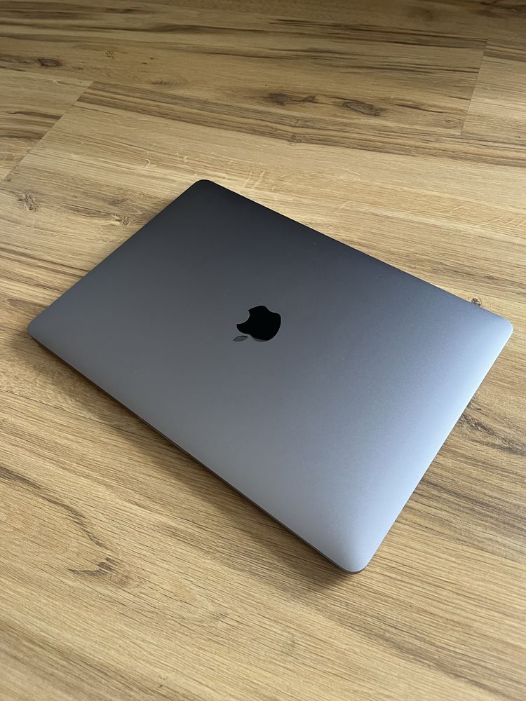 MacBook Pro 13 2020 TouchBar Jak Nowy