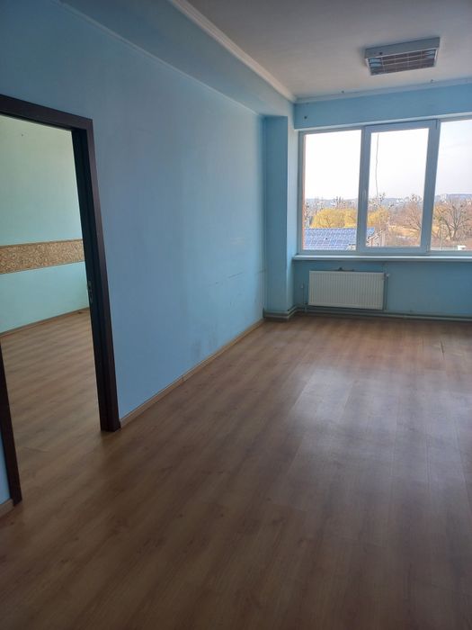 Здаю в оренду  приміщення