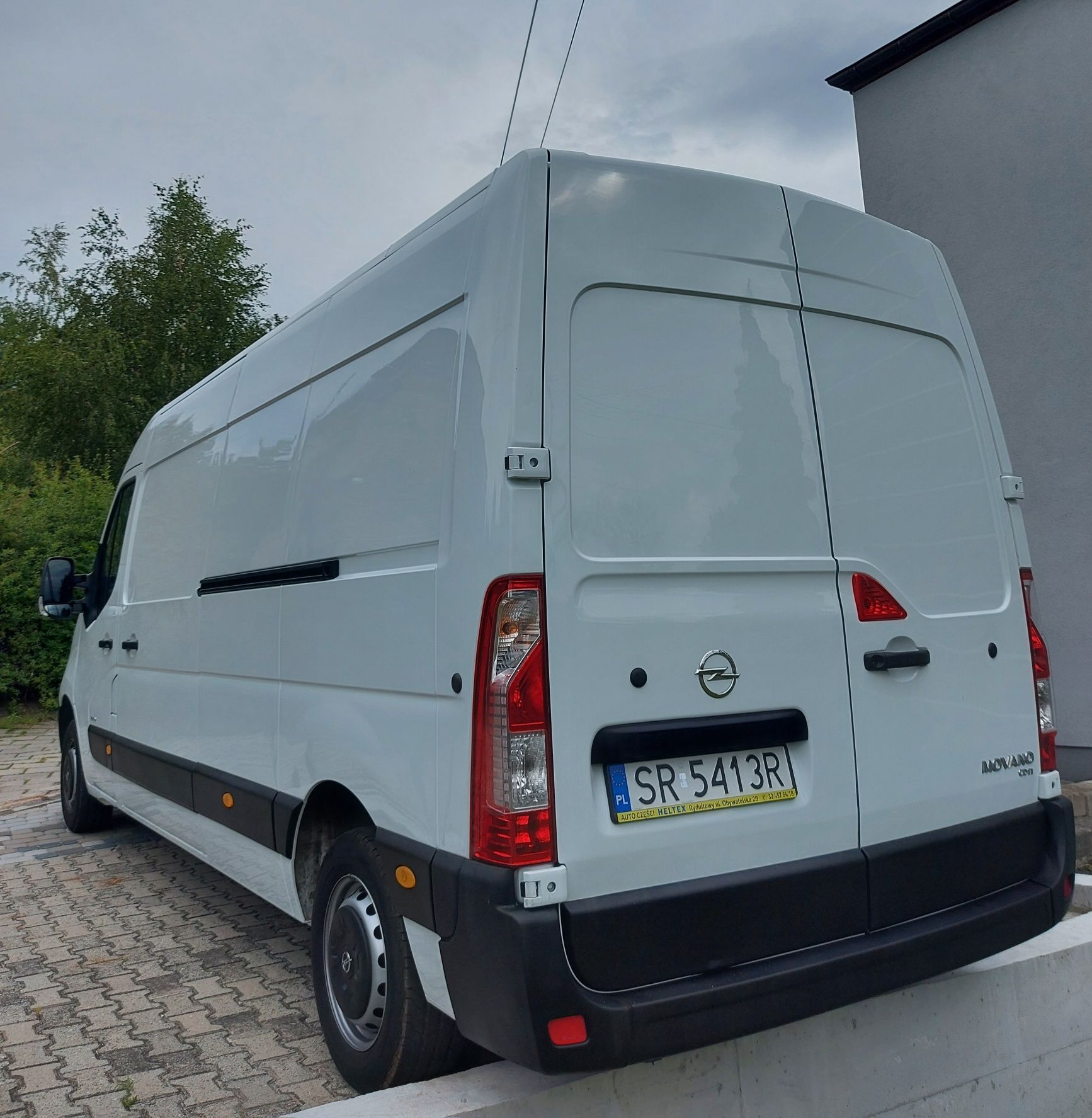 Wypożyczalnia samocodów,Wynajem busa, dostawczak ,transport mebli