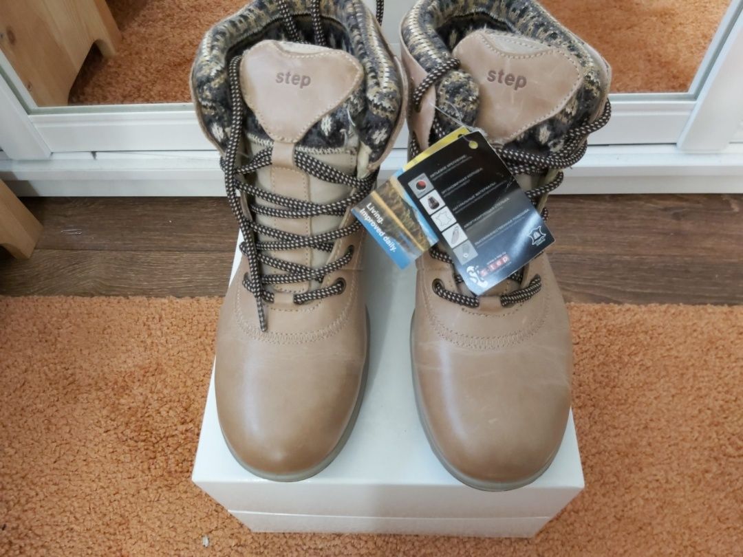 Утеплені зимові черевики