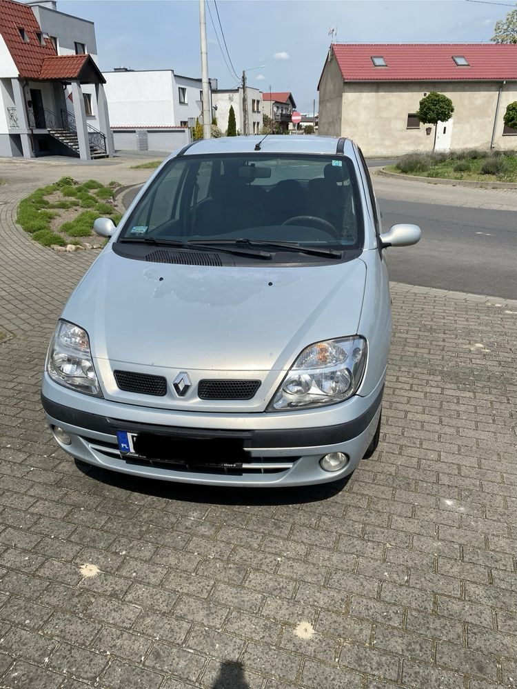 Renault Scenic benzyna