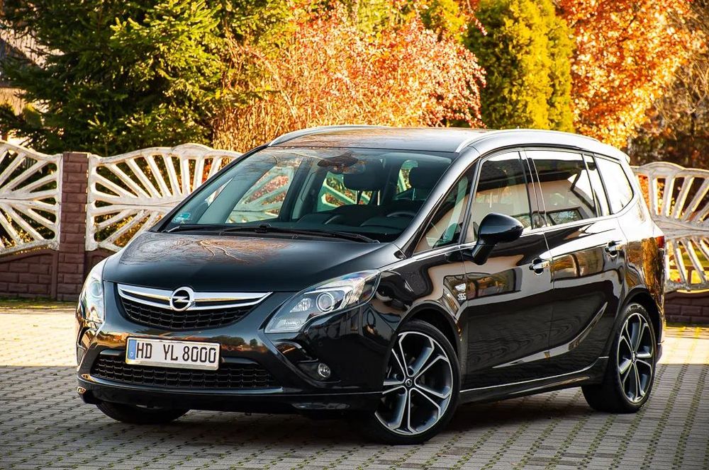 Opel Zafira * OPC LINE * Xenon * 7-osobowa * Klima * Navi * Alu * PDC * Zafira C