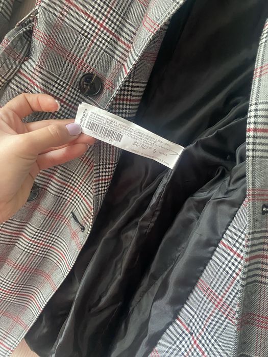 Пальто плащ stradivarius в подарунок кепка