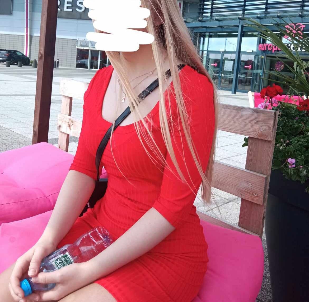 Obcisła sukienka 36