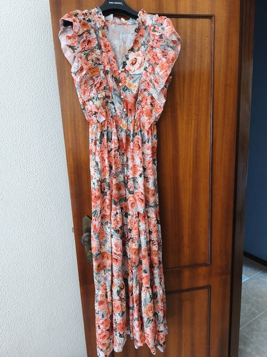 Vestido florido de verão como novo...