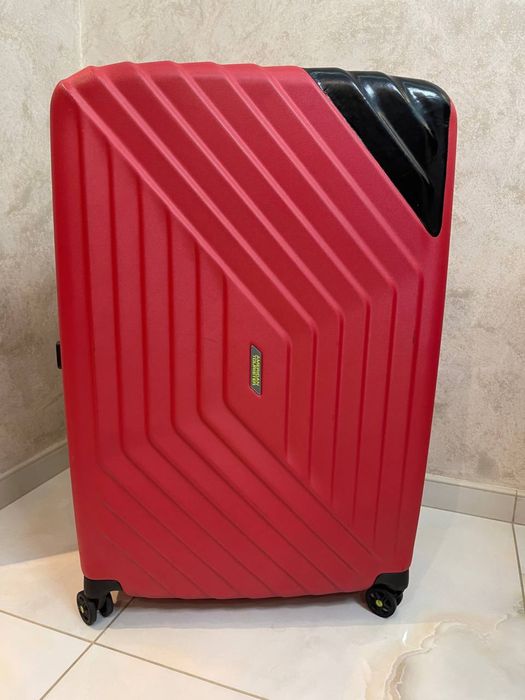 Велика Валіза !!! American Tourister !!!