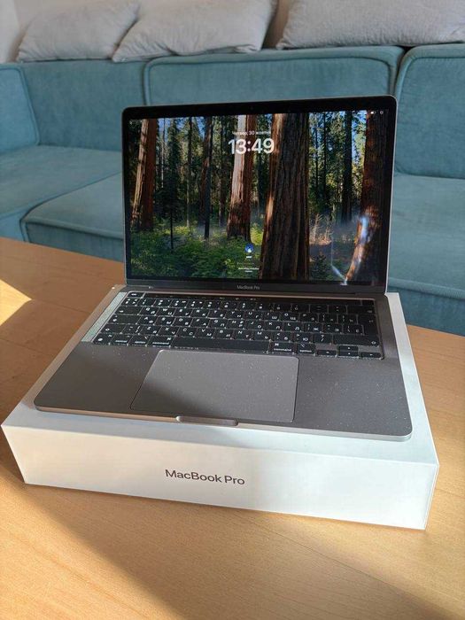 Ноутбук Apple MacBook Pro 13" 2021 M1 16GB/512GB