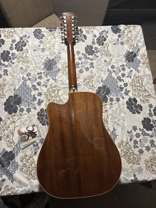 Guitarra de 12 cordas