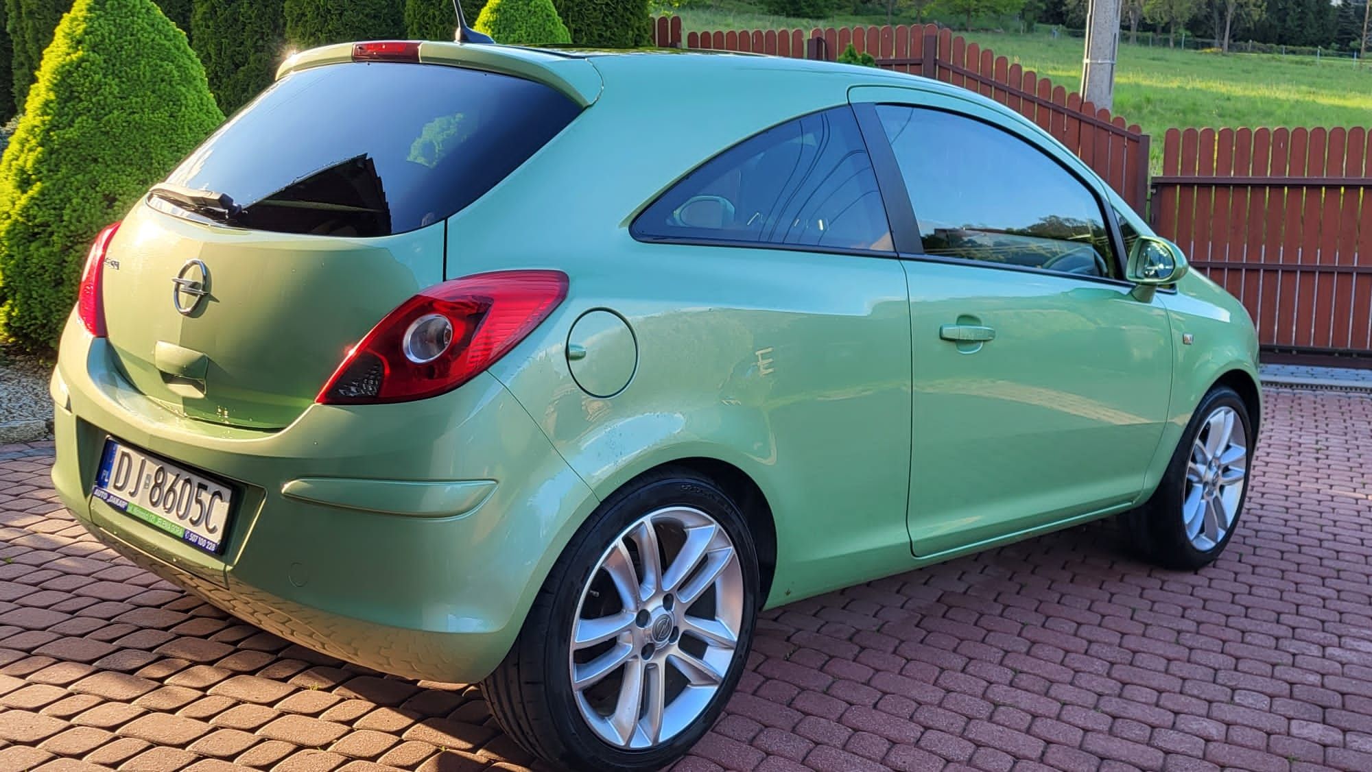 Corsa 1,2 2008r 80KM benzyna