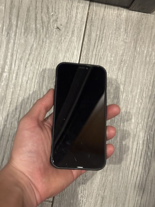 Vendo Iphone 12 Pro ( LER BEM A DESCRIÇAO !!! )