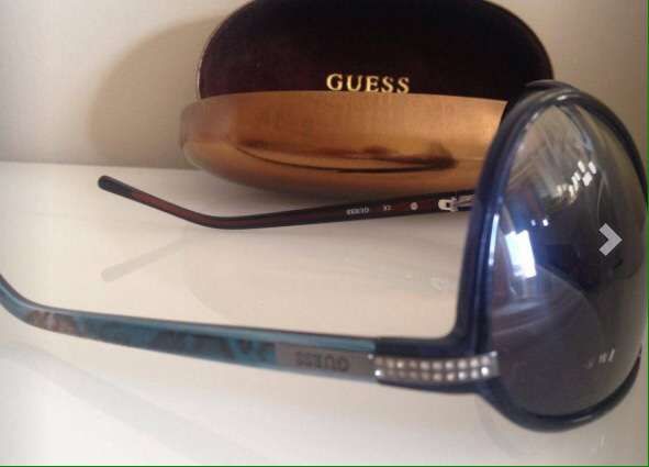 Óculos Guess novo