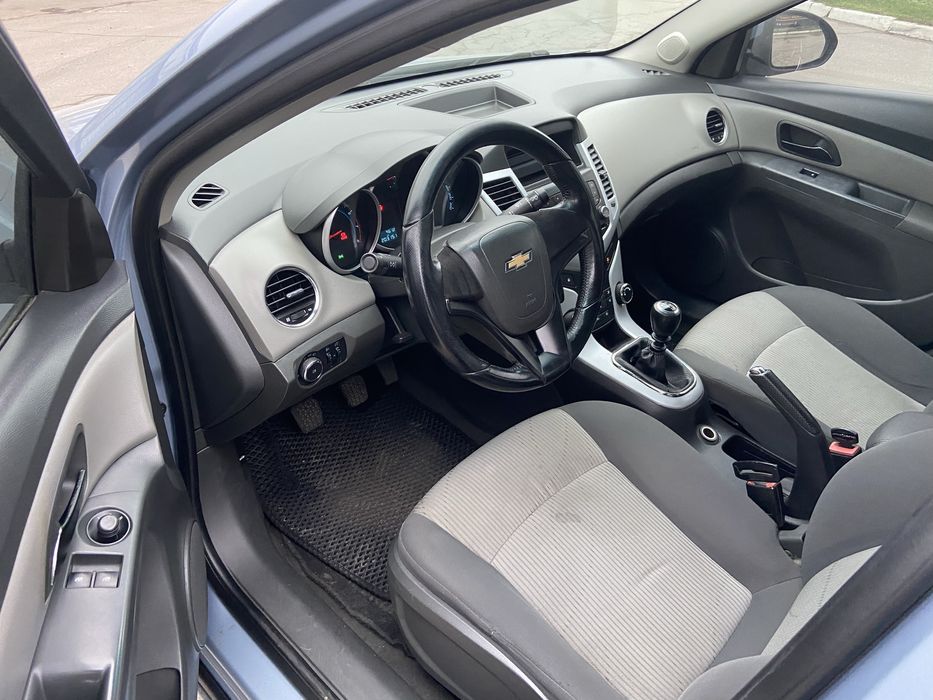 Chevrolet Cruze 2009 1.6 Газ Бензин