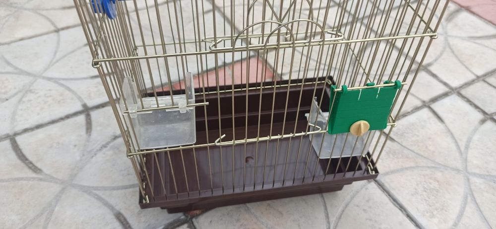 Клітка для папуг