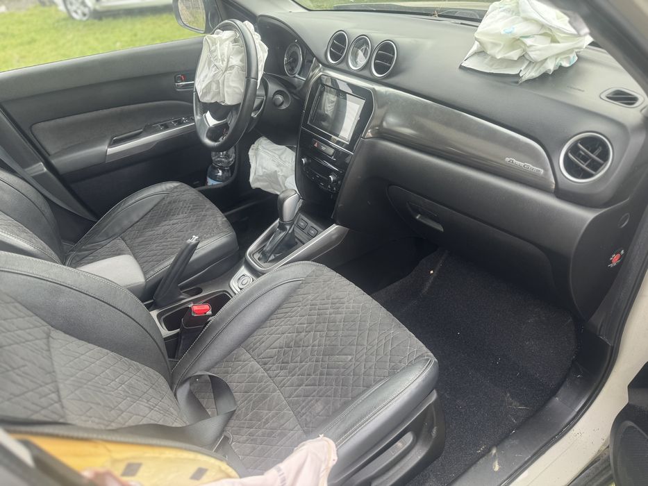 Продам Suzuki Vitara 2019 рік 1.0 Бензин 4х4 після ДТП!