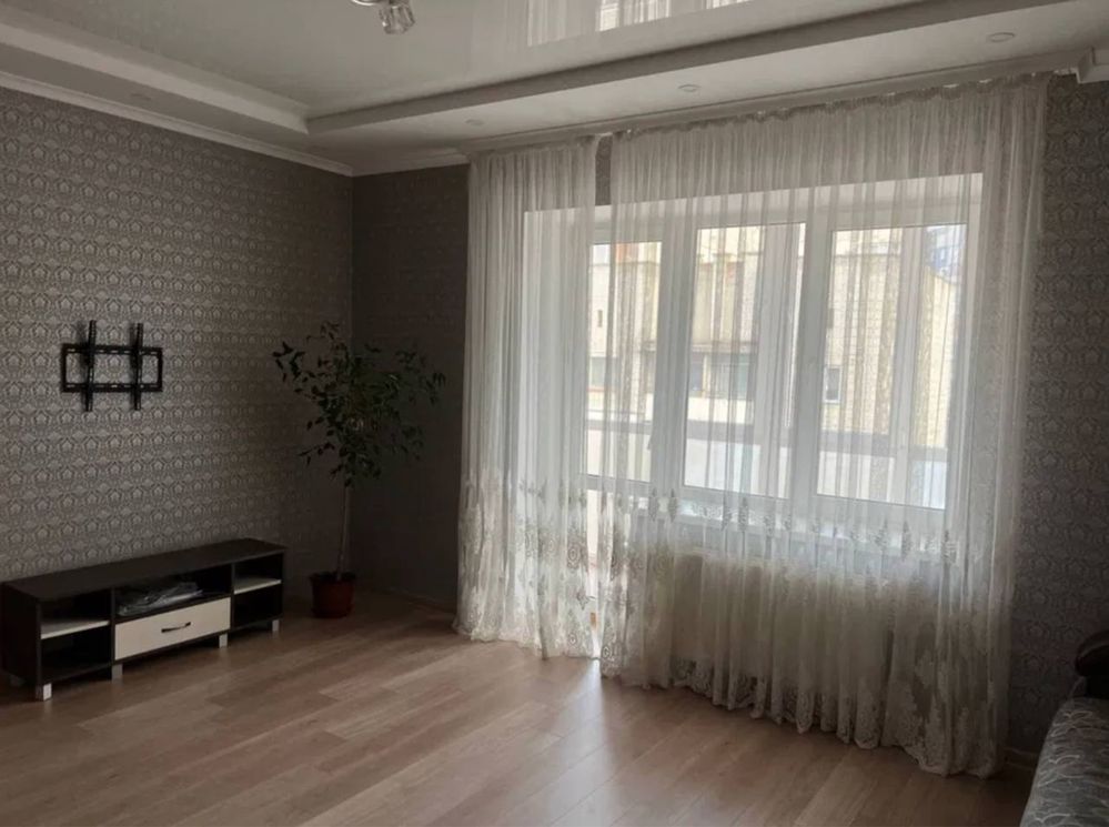 Продаж 3 кімнатної квартири по вул. Вернадського