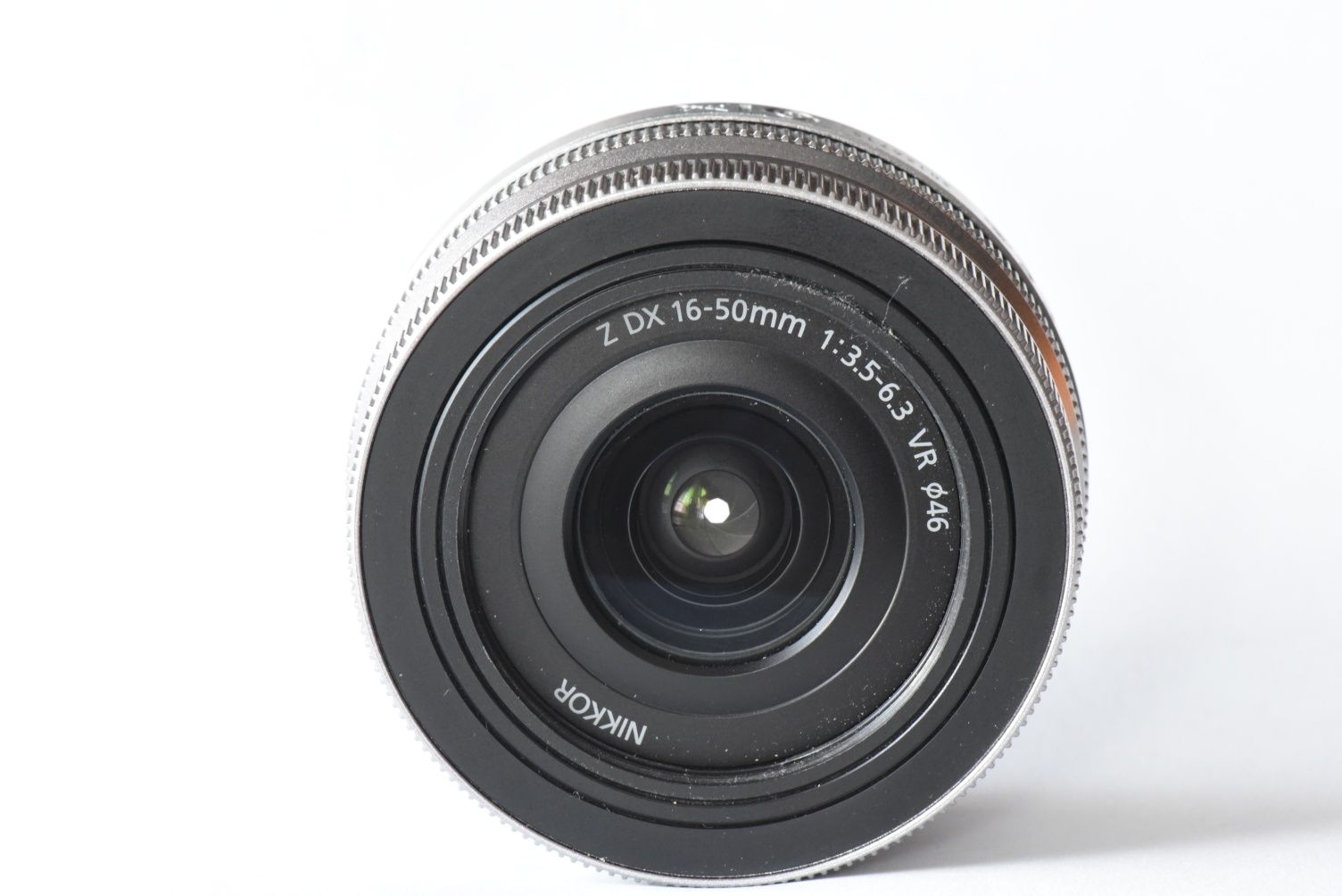 Nikon Z fc com lente 16-50mm