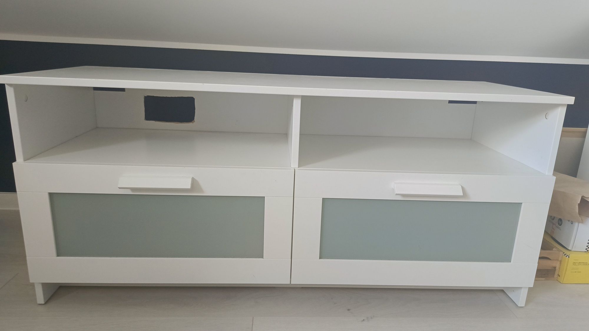 Komoda Ikea w dobrym stanie