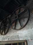 Rodas de ferro antigas