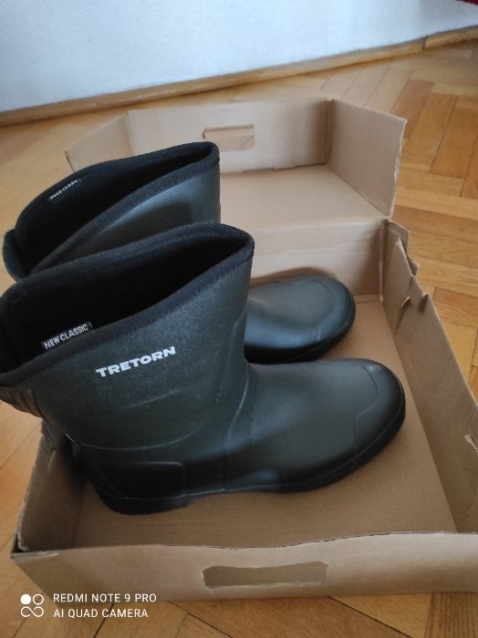 sprzedam kalosze męskie Tretorn rozmiar 47
