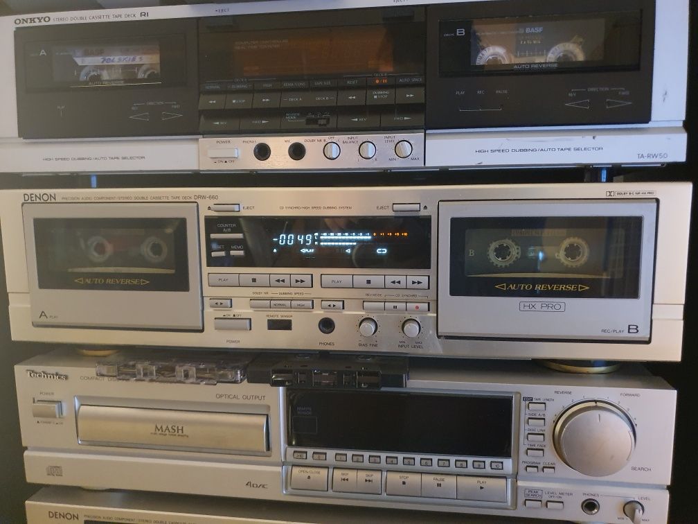 Magnetofon deck DENONN modl DRW-660