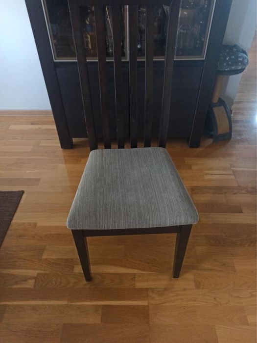 Zestaw stół i krzesła