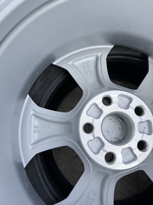 Диски 17 5.114,3 ЕТ35 7jx17H2 Toyota RAV 4