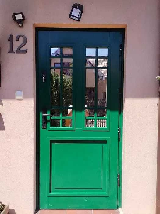 Drzwi  zewnętrzne drewniane dębowe /pomiar/montaż/dostawa/datacja