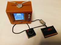 Mini konsola Atari 2600 z Tv