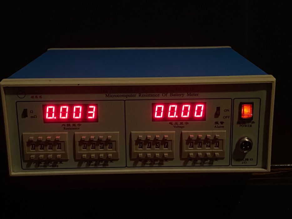 Тестер внутрішнього опору акумулятора серії NZY-200M