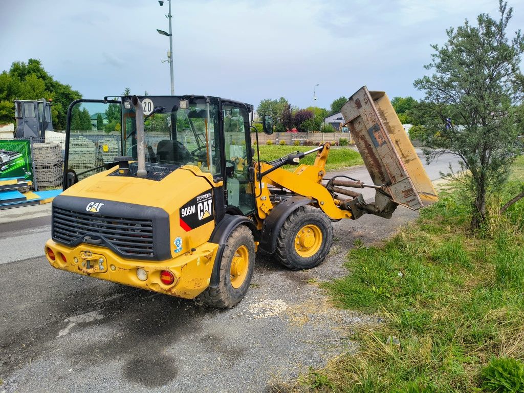 Ładowarka Cat 906M rok 2016 Liebherr