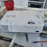 Projektor LCD NEC NP-M300W WXGA (1280 x 800) - HD 720p - 3000 lumenów