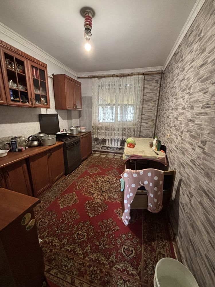 р Будинок біля міста, автономне газове, гараж, 25 сот