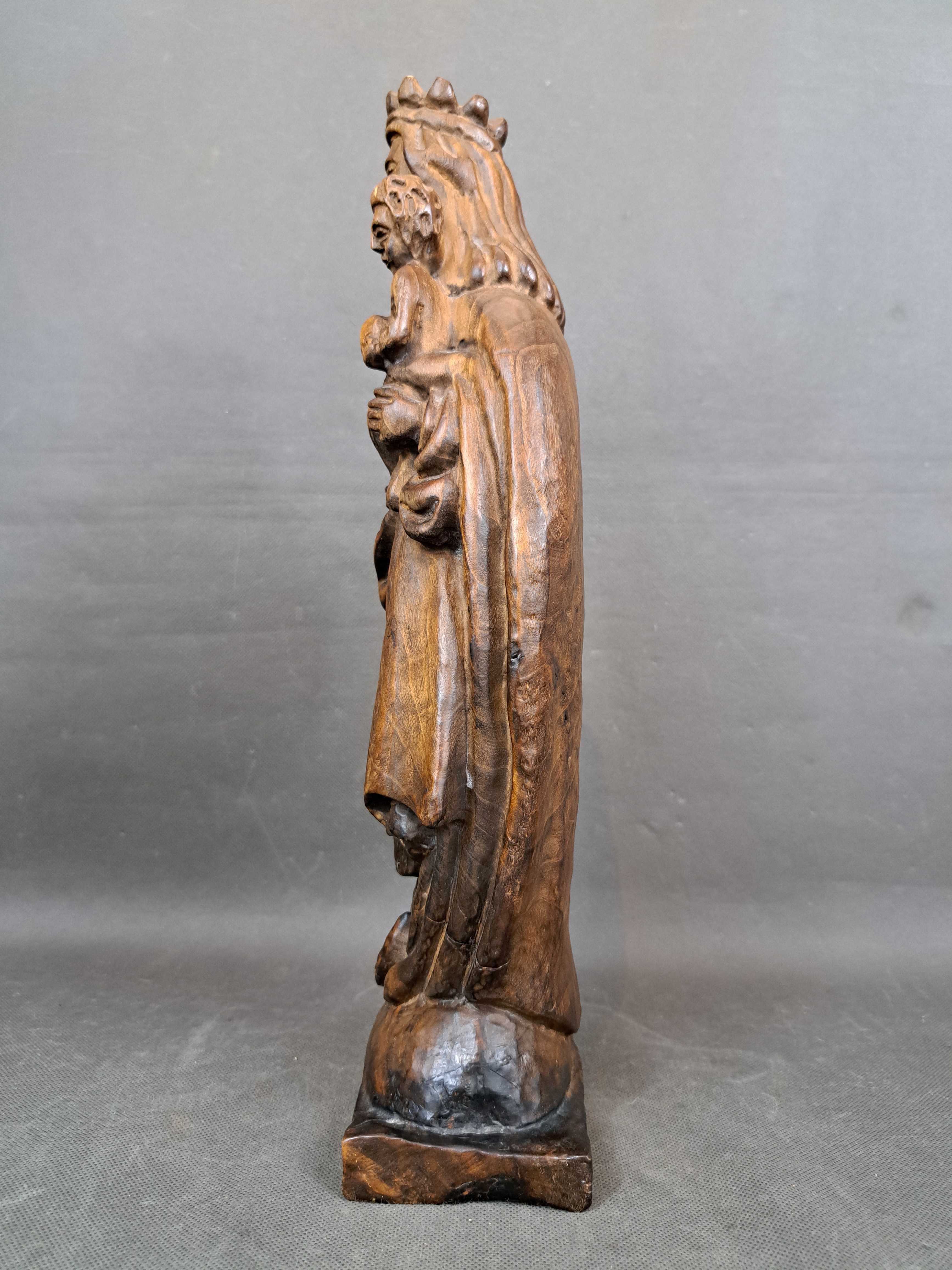 Matka Boska z Dzieciątkiem, rzeźba drewniana, wys. 41 cm
