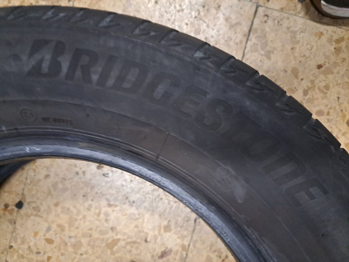 Pneus 195/65/15 Bridgestone