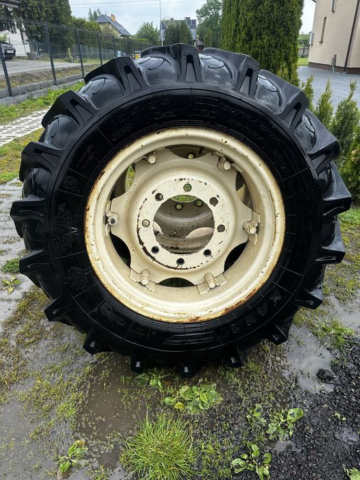 Opony   12.4  24