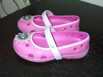 Crocs para menina